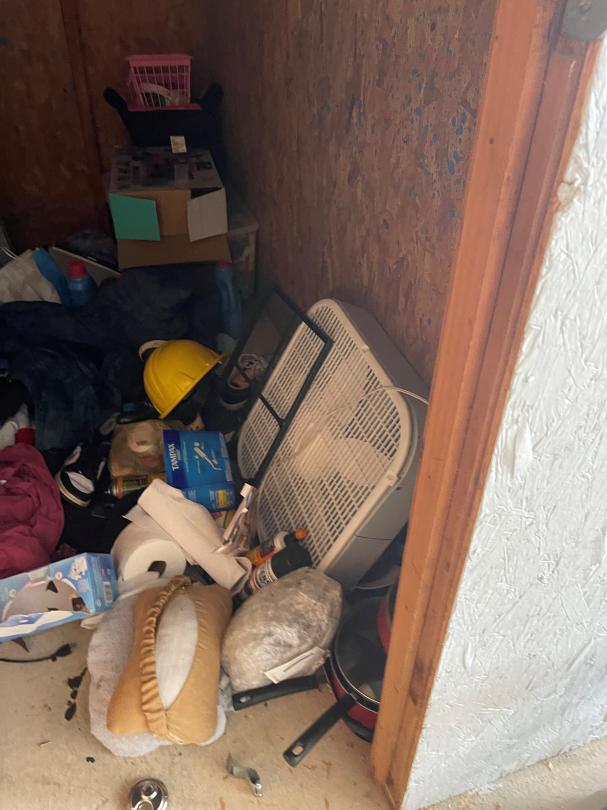 Storage Unit Auction in Kennesaw, GA at Kennesaw Self Storage ends on